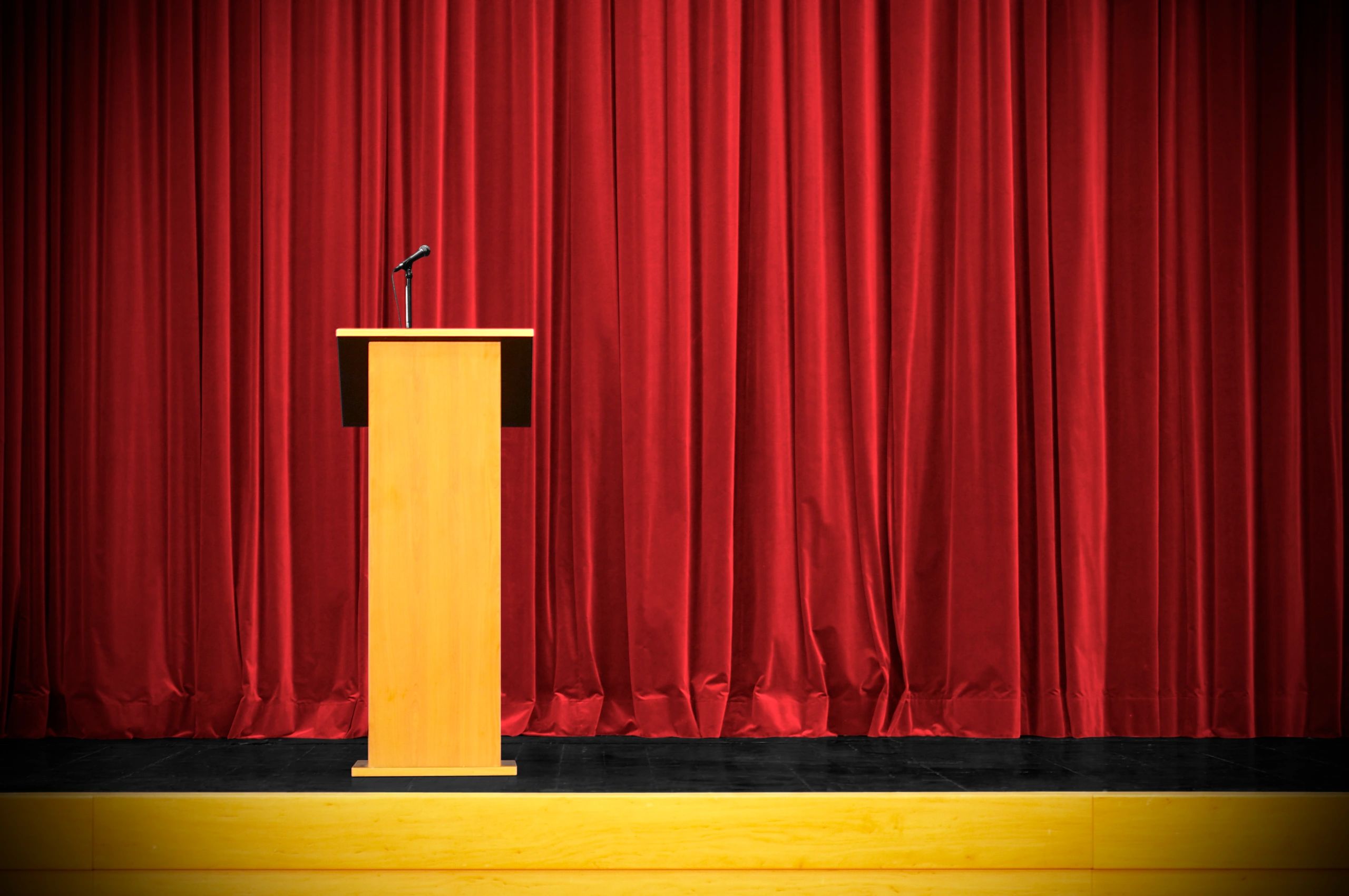Podium with microphone ready for a press briefing